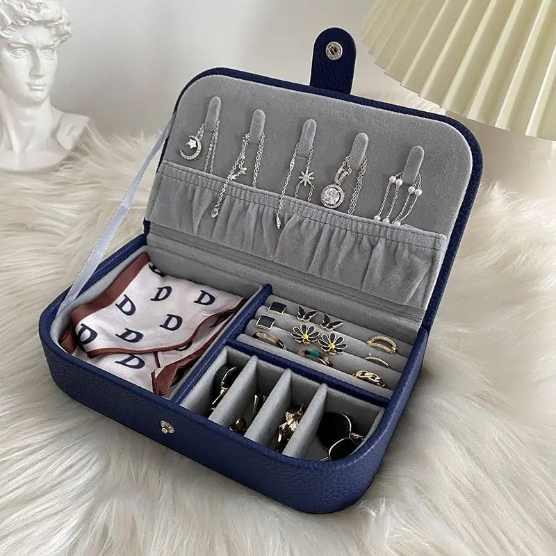 Travel Jewelry Case real web candidate 6